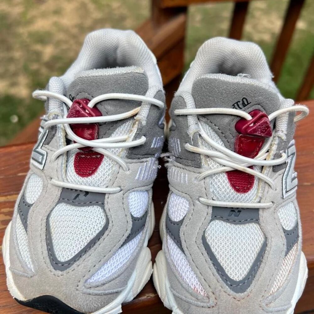 New Balance 9060 Toddler 8 Grey White Unisex Easy On Running Play Sneakers